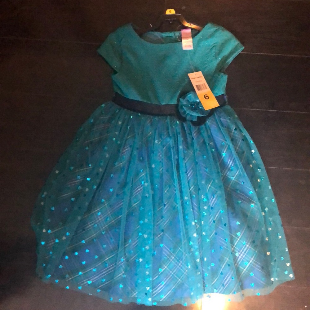 Girls dress
